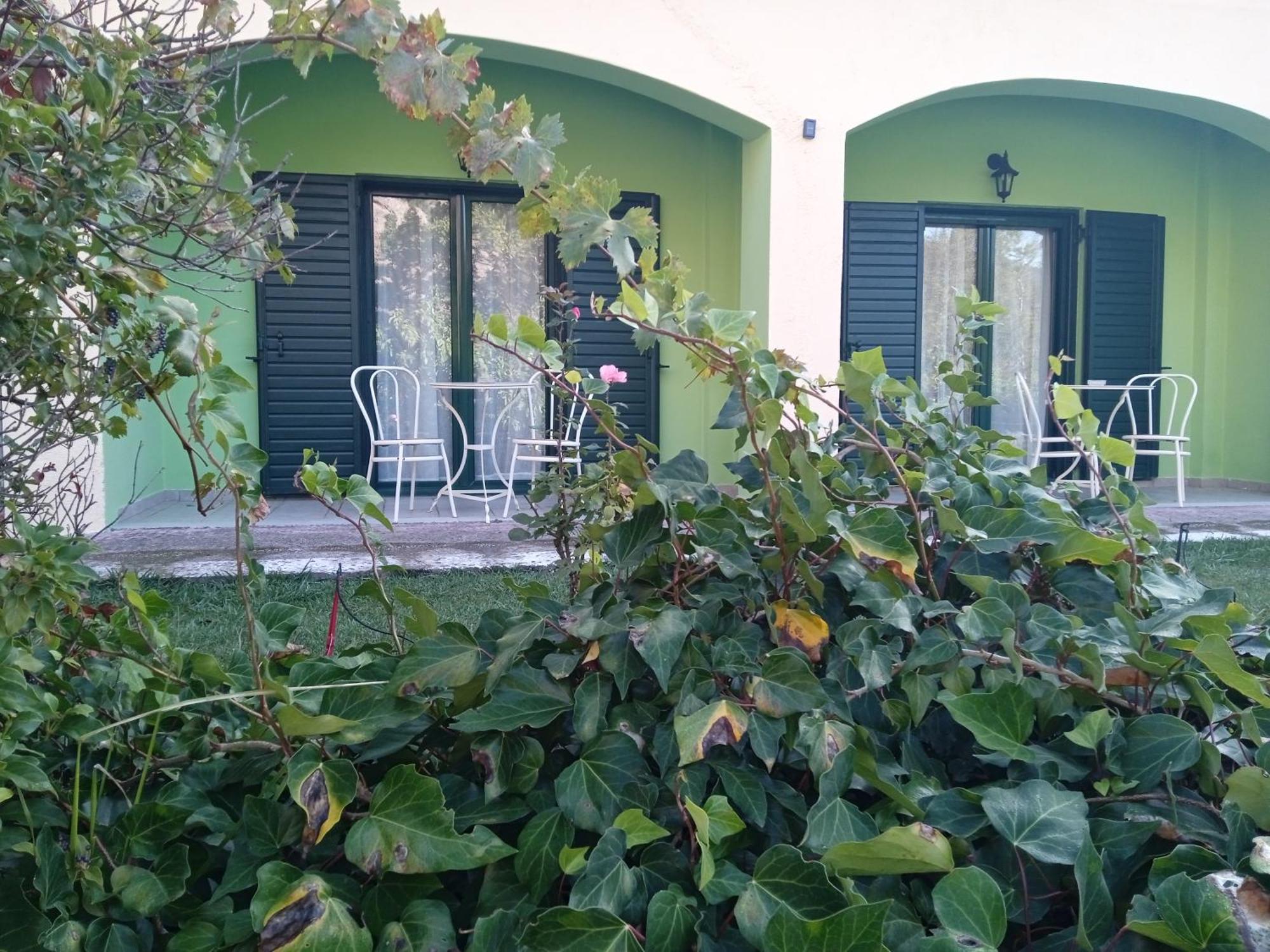 Guesthouse Eleftherios كالافريتا المظهر الخارجي الصورة
